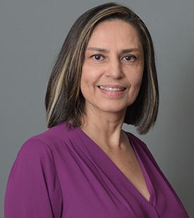 Portrait of Dr Sonia Lopez