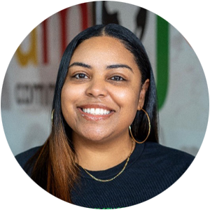 SaLisa Thomas headshot.