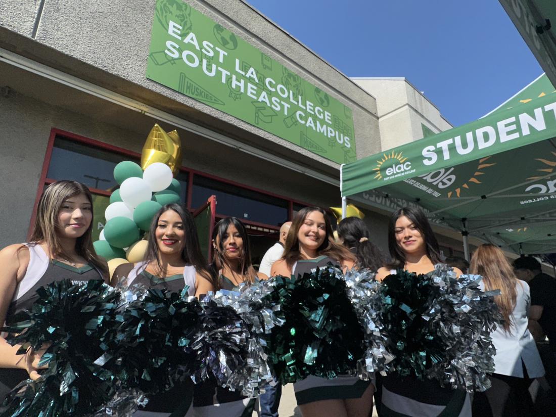 cheer open House