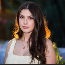 Salma headshot